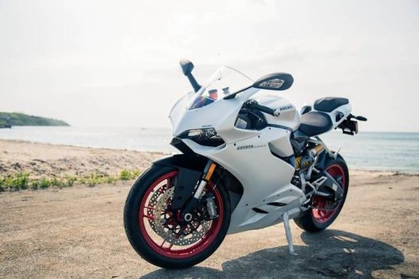 Les Plus Beaux Itinéraires pour un Road Trip à Moto Inoubliable